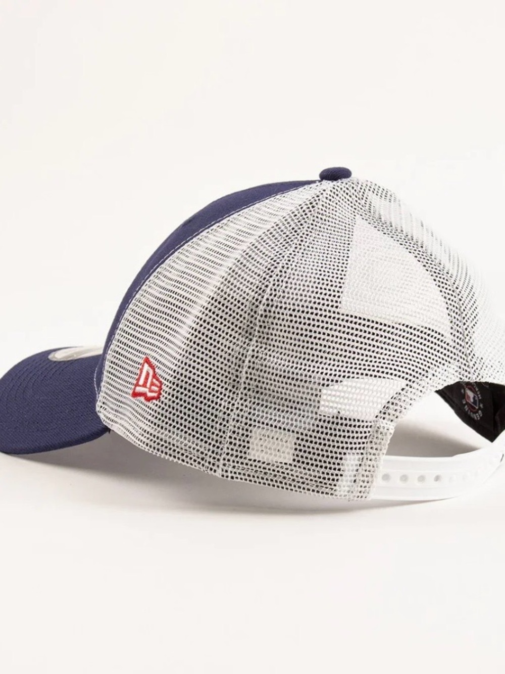 New Era Navy Blue and Red NY Trucker Hat - Picture 4 of 4